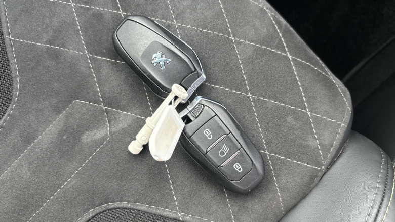 Peugeot 208 1.2 PureTech 130 GT Premium 5dr EAT8 Petrol Hatchback